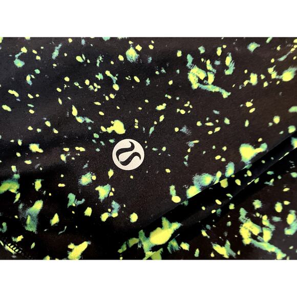 LULULEMON Sparks Fly HIgh Rise Leggings Size 6 ACTIVEWEAR ATHLEISURE YOGA - Picture 4 of 5